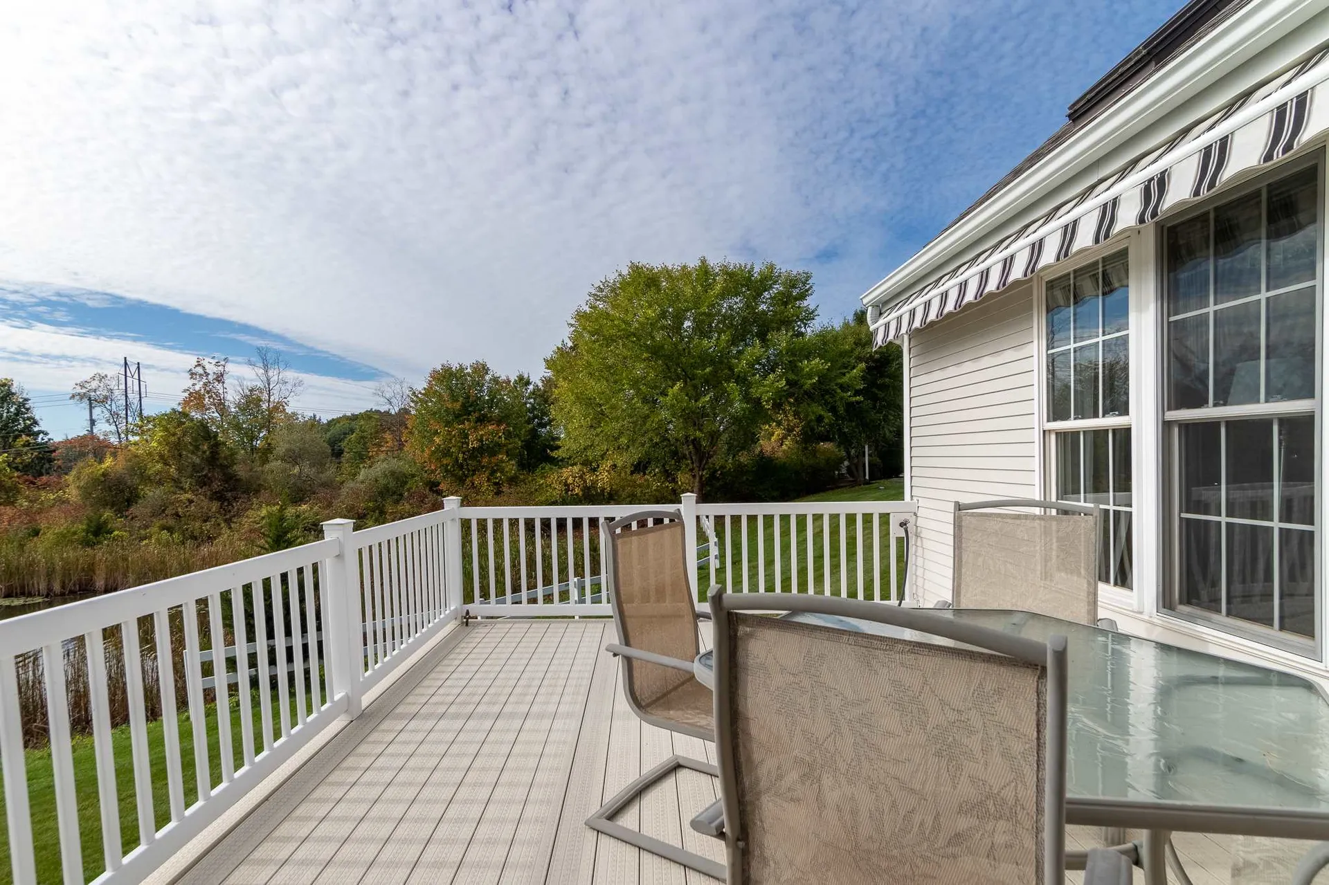 56 Hampton Meadows Hampton NH 03842-1814