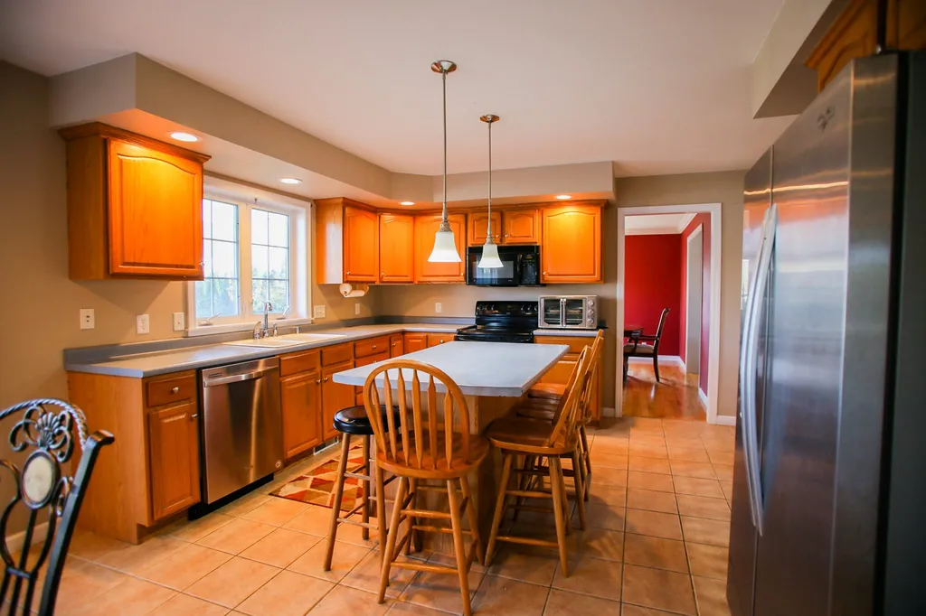 50 Dairy Lane South Burlington VT 05403