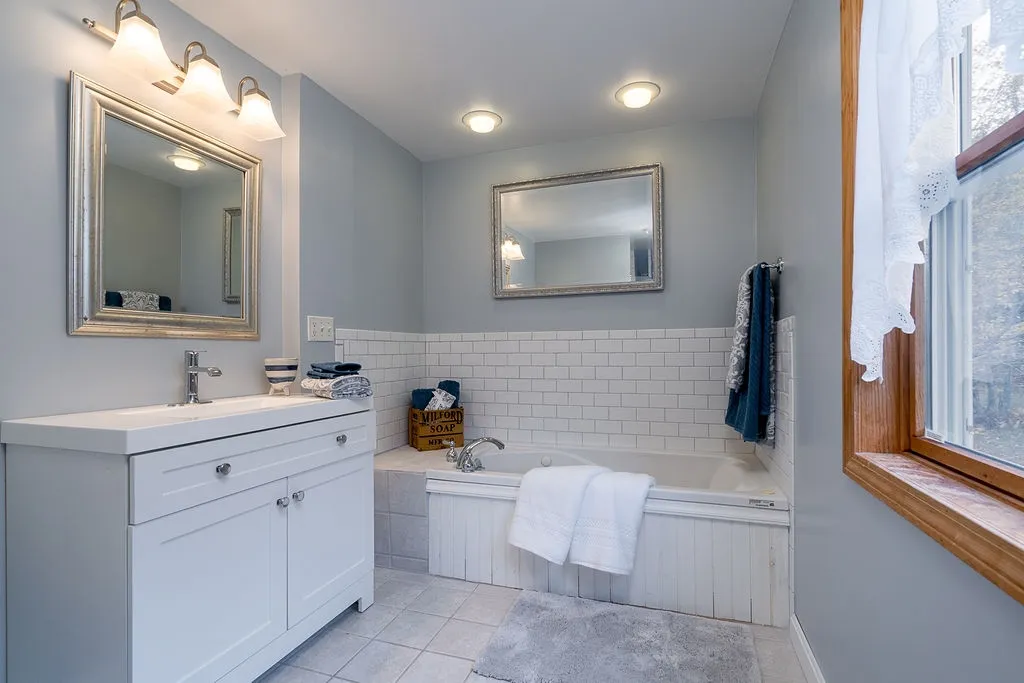 1262 Halfmoon Pond Road Washington NH 03280