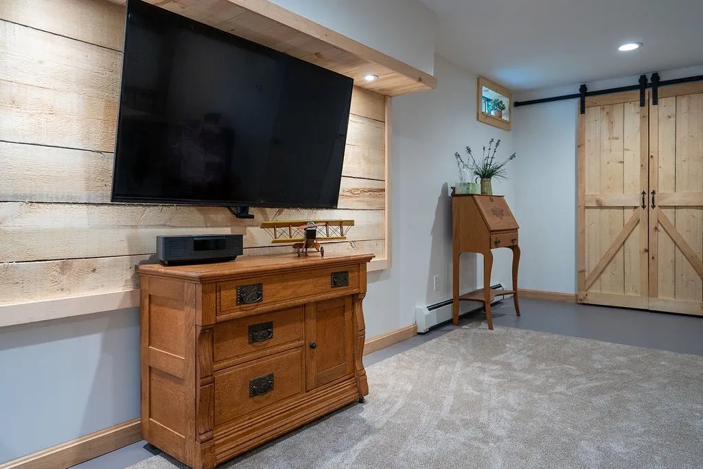 1262 Halfmoon Pond Road Washington NH 03280