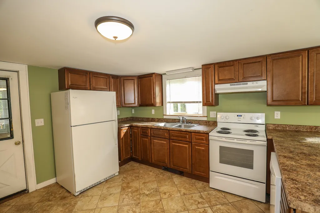 126 Ayers Road Canterbury NH 03224