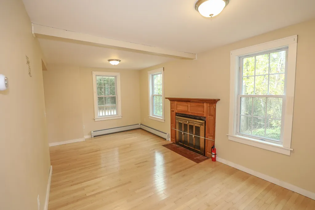 126 Ayers Road Canterbury NH 03224