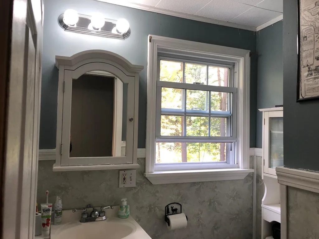 18 Dana Avenue Kittery ME 03904