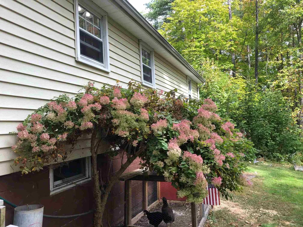 18 Dana Avenue Kittery ME 03904