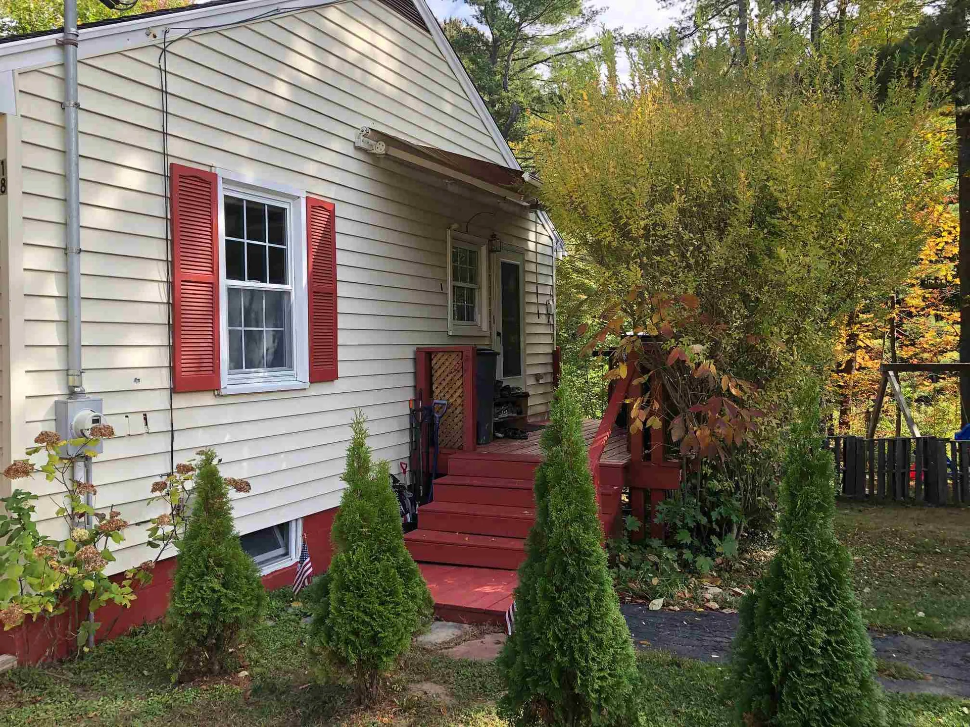 18 Dana Avenue Kittery ME 03904
