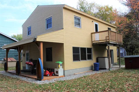 42 Syndicate Street Newport NH 03773