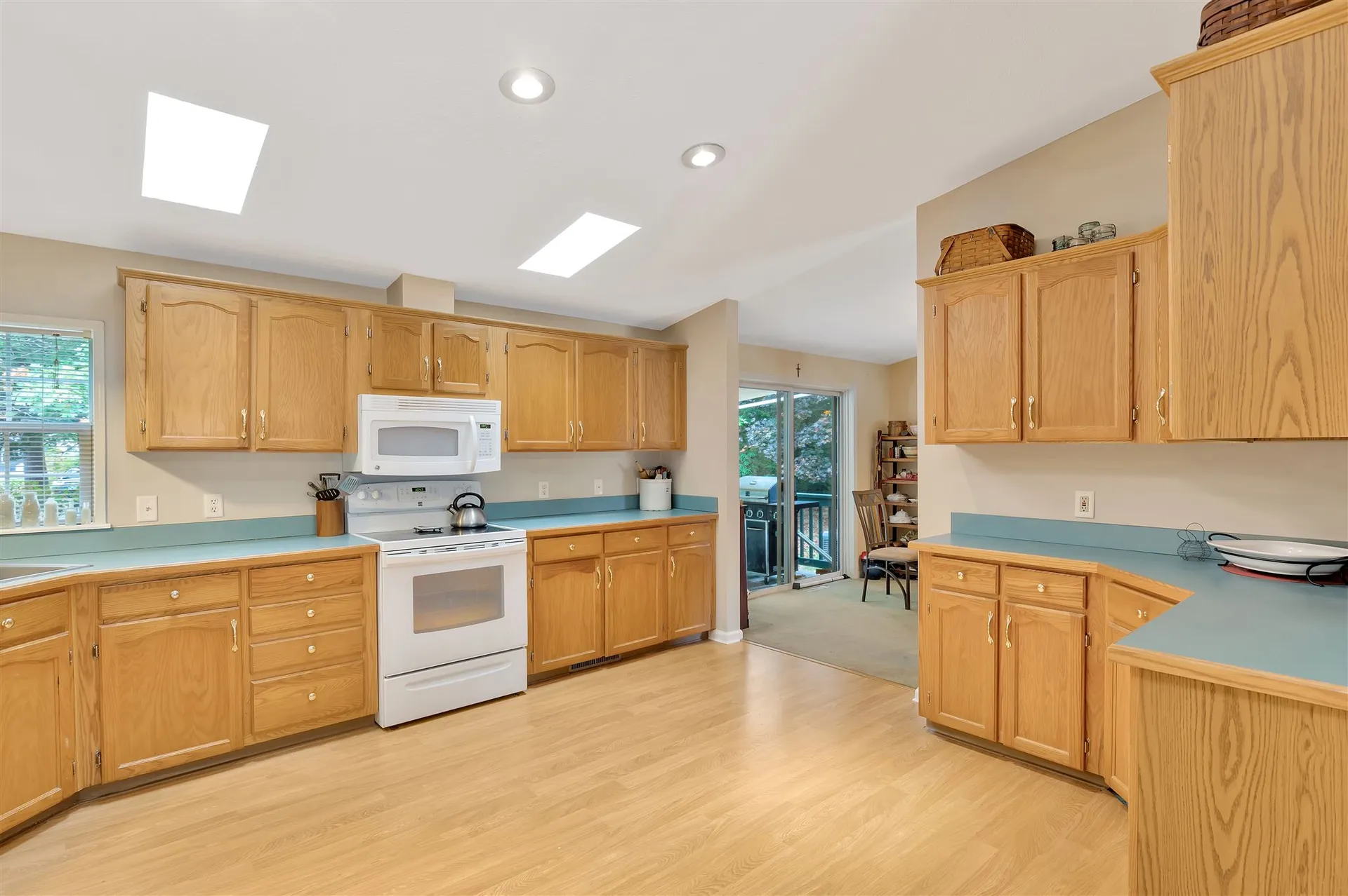 5 Hawaii Lane Rochester NH 03867