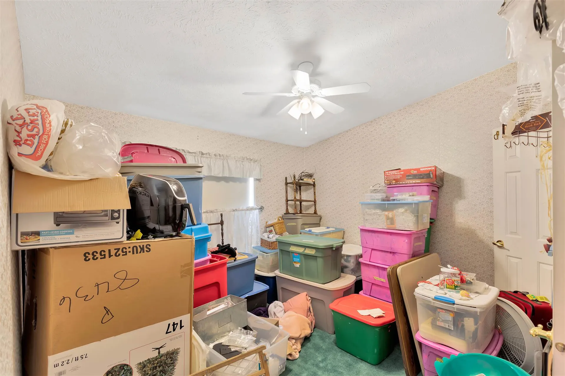 5 Hawaii Lane Rochester NH 03867