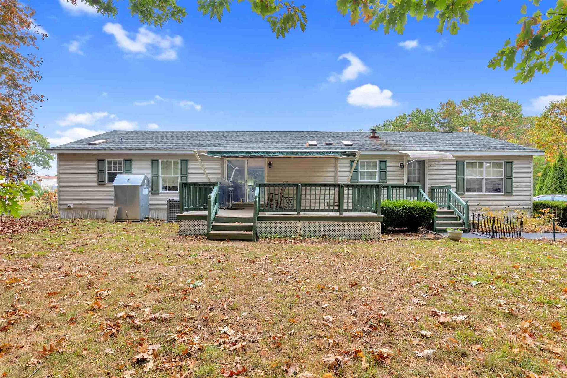 5 Hawaii Lane Rochester NH 03867