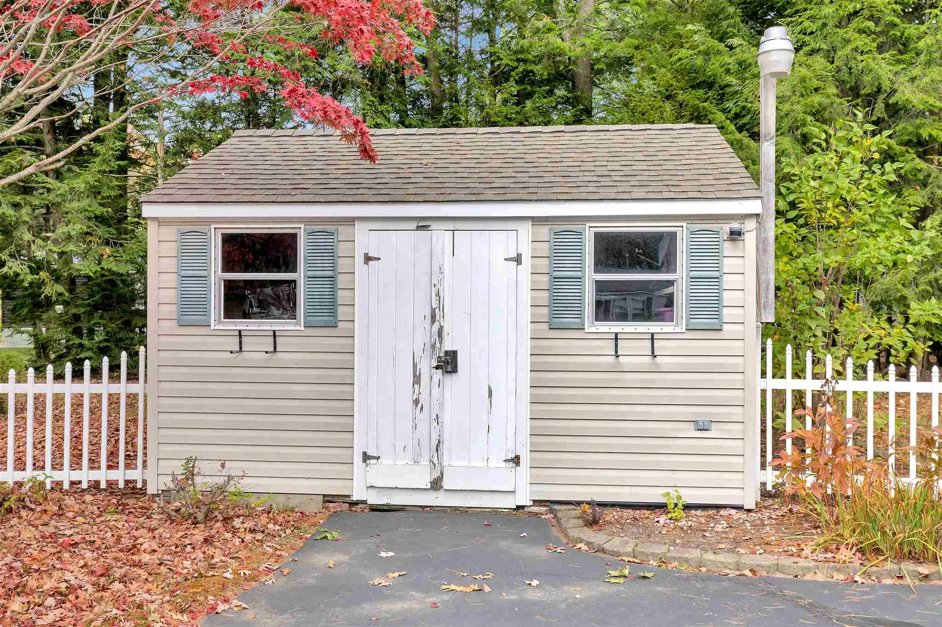 5 Hawaii Lane Rochester NH 03867