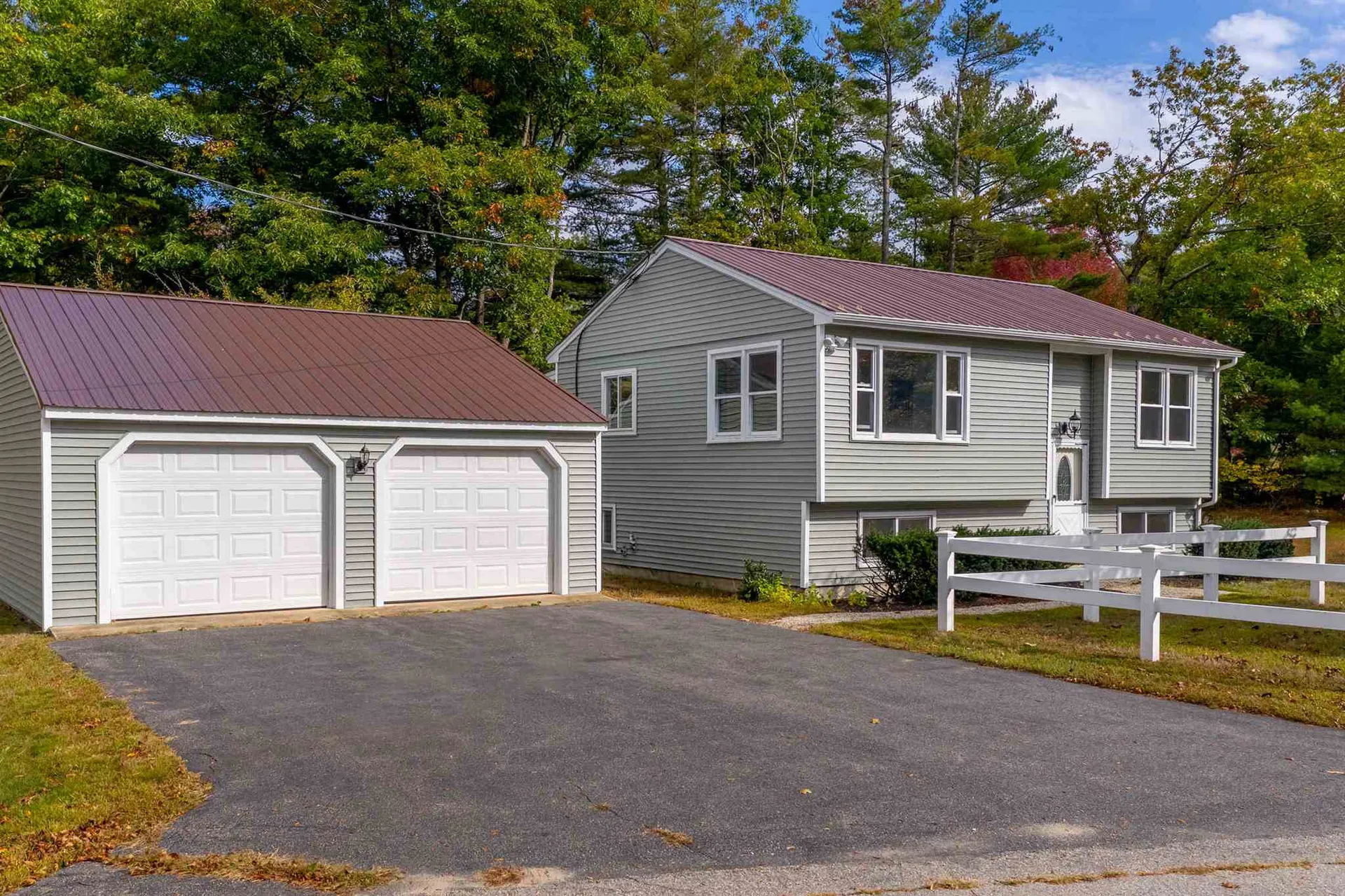 85 Charlie Loop Wells ME 04090