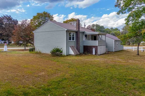 85 Charlie Loop Wells ME 04090