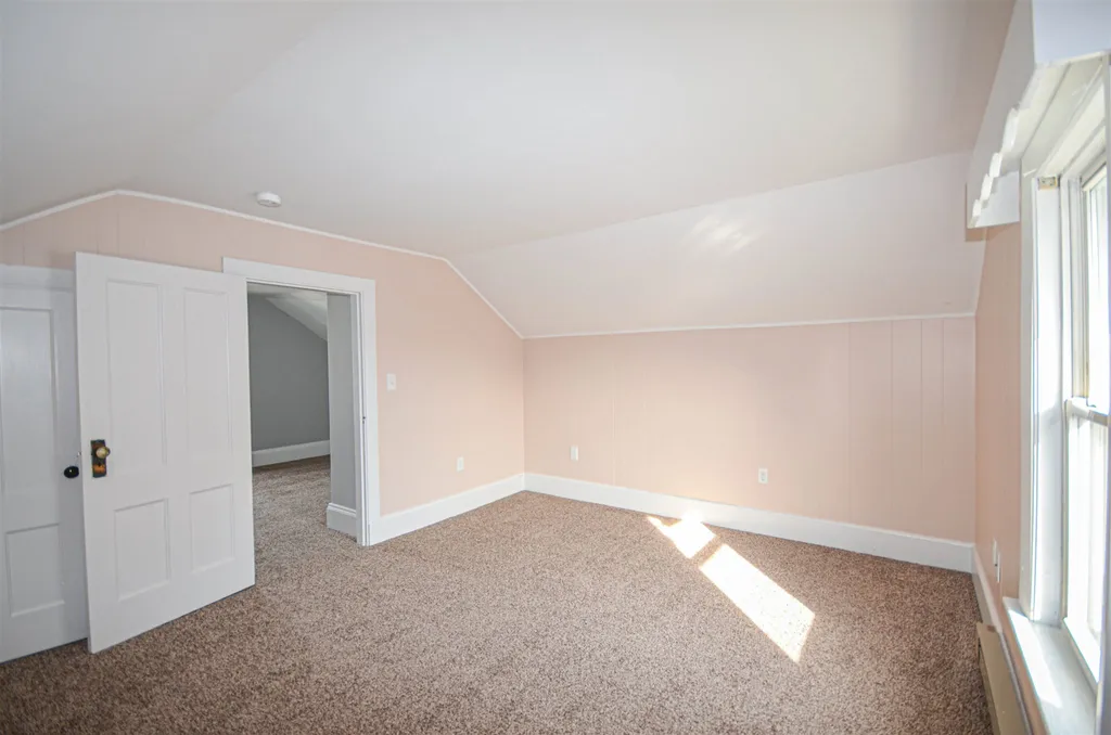 156 Joliette Street Manchester NH 03102