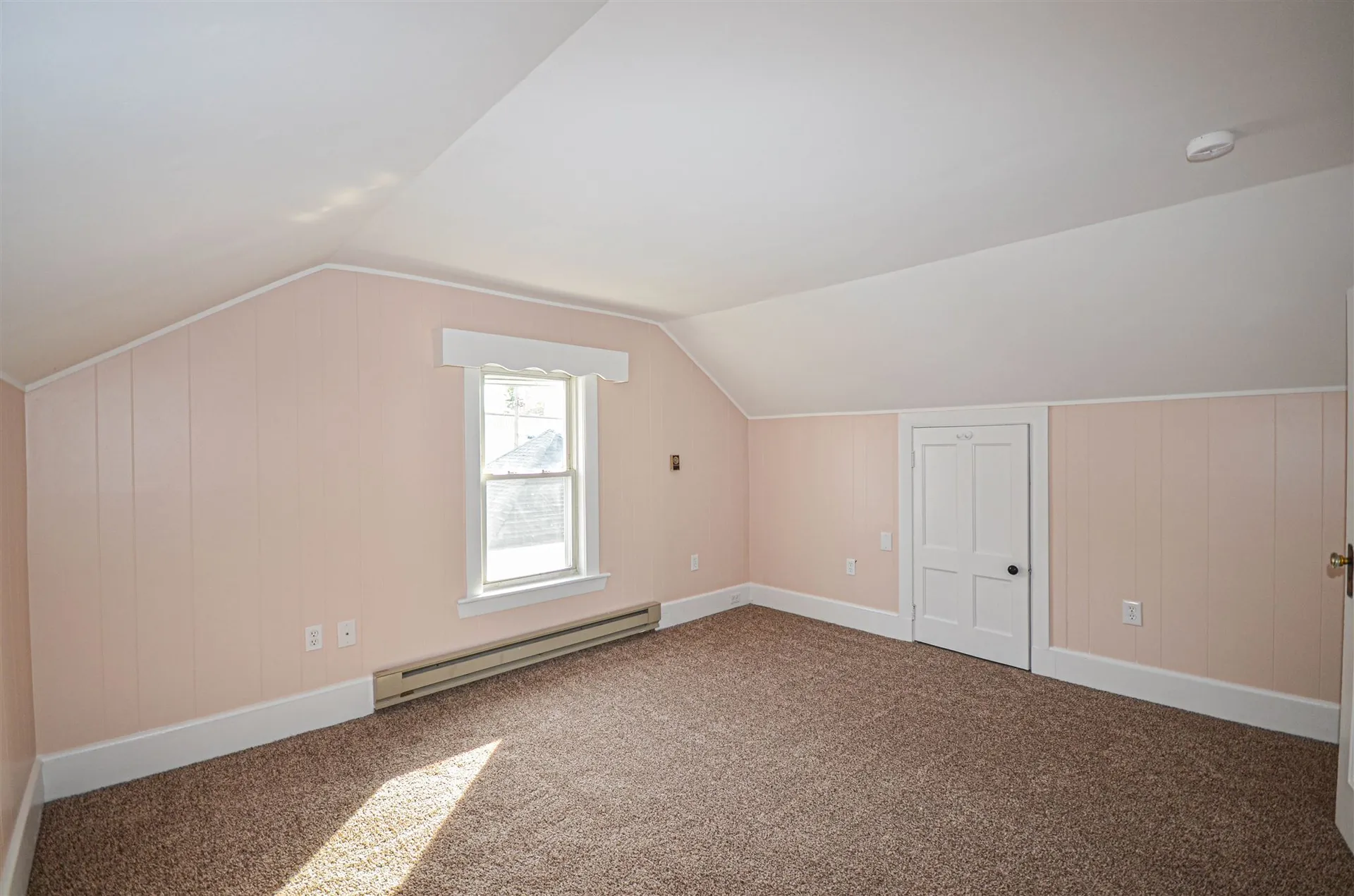 156 Joliette Street Manchester NH 03102