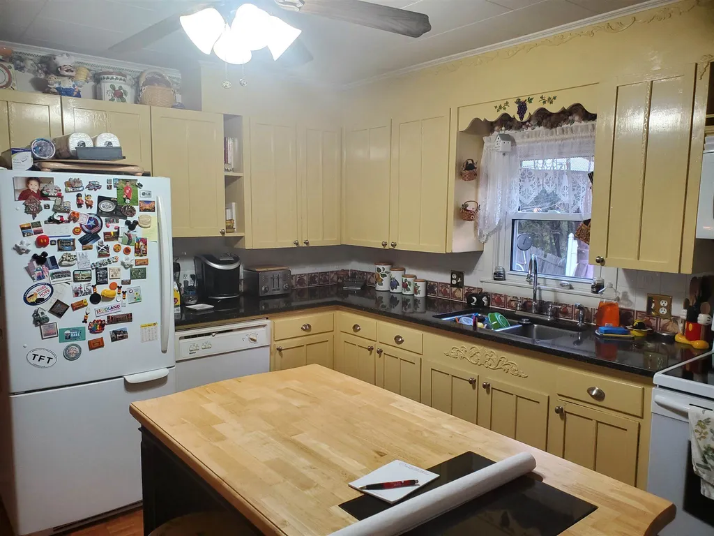 6 Harmony Lane Claremont NH 03743