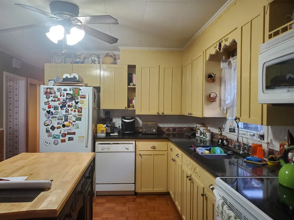 6 Harmony Lane Claremont NH 03743