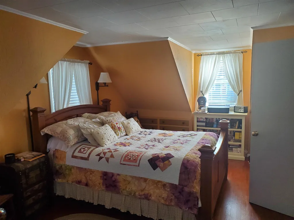 6 Harmony Lane Claremont NH 03743