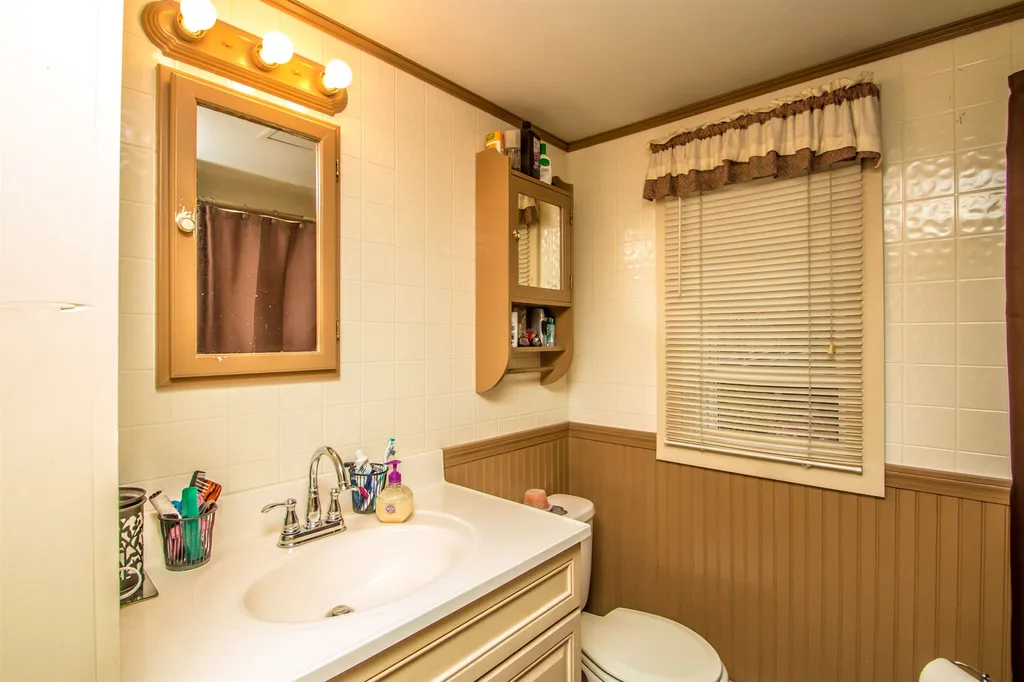766 Union Street Littleton NH 03561