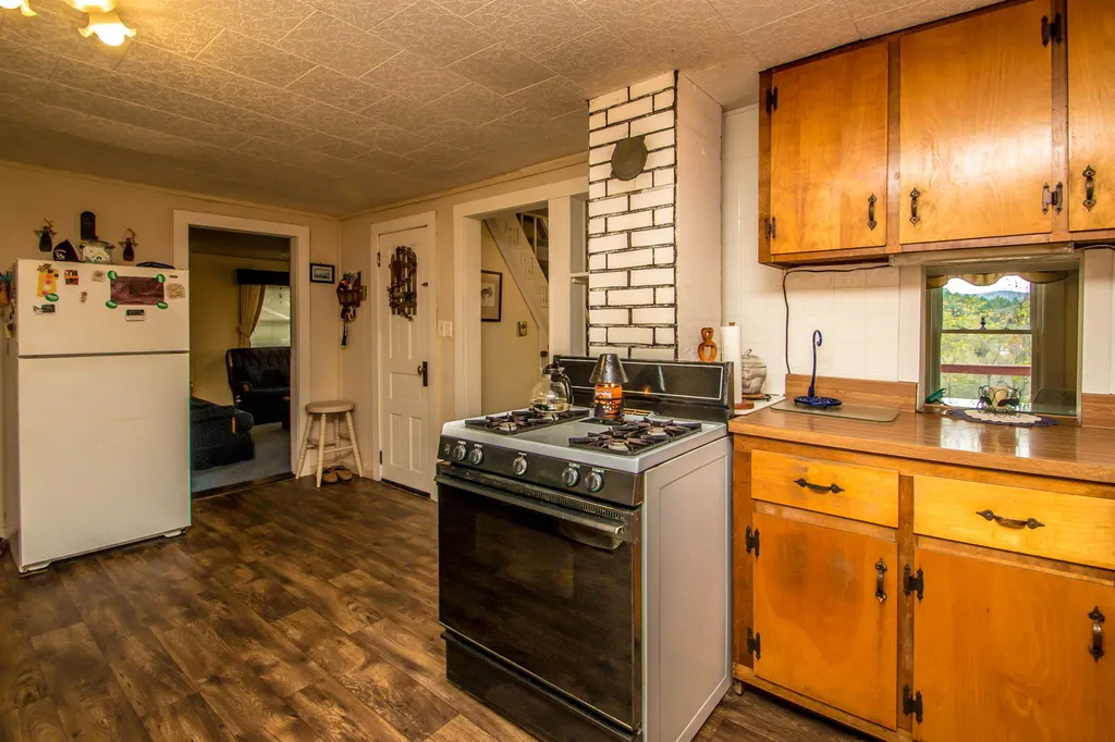 766 Union Street Littleton NH 03561