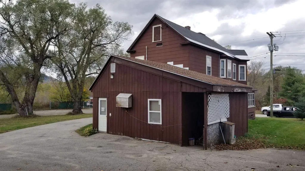 1354 Napert Street Berlin NH 03570