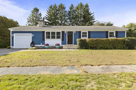 17 Mariette Drive Portsmouth NH 03801