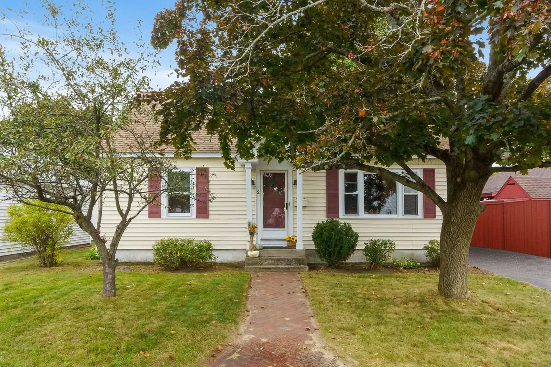2 Thomas Street Nashua NH 03060
