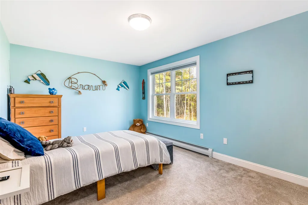 53 Seward Road Colchester VT 05446