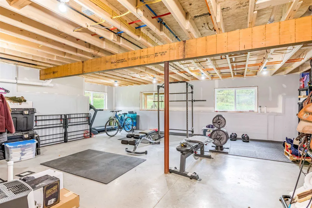 53 Seward Road Colchester VT 05446
