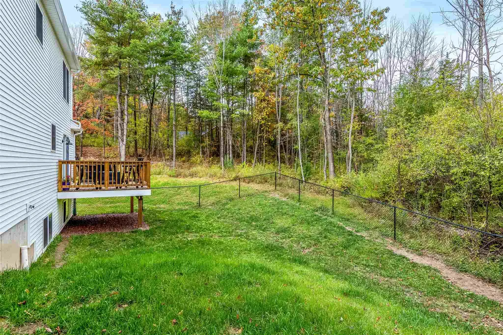 53 Seward Road Colchester VT 05446