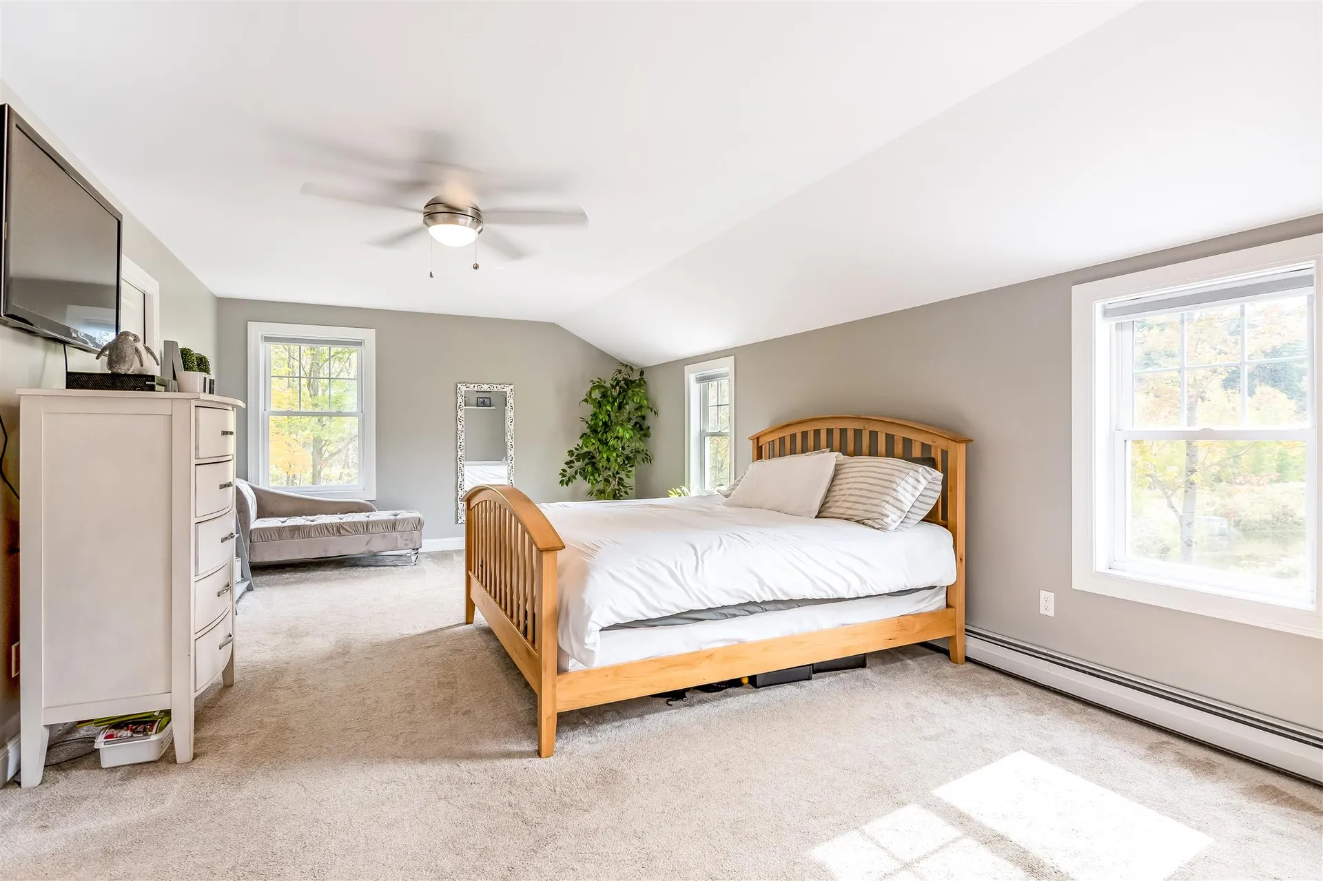 53 Seward Road Colchester VT 05446