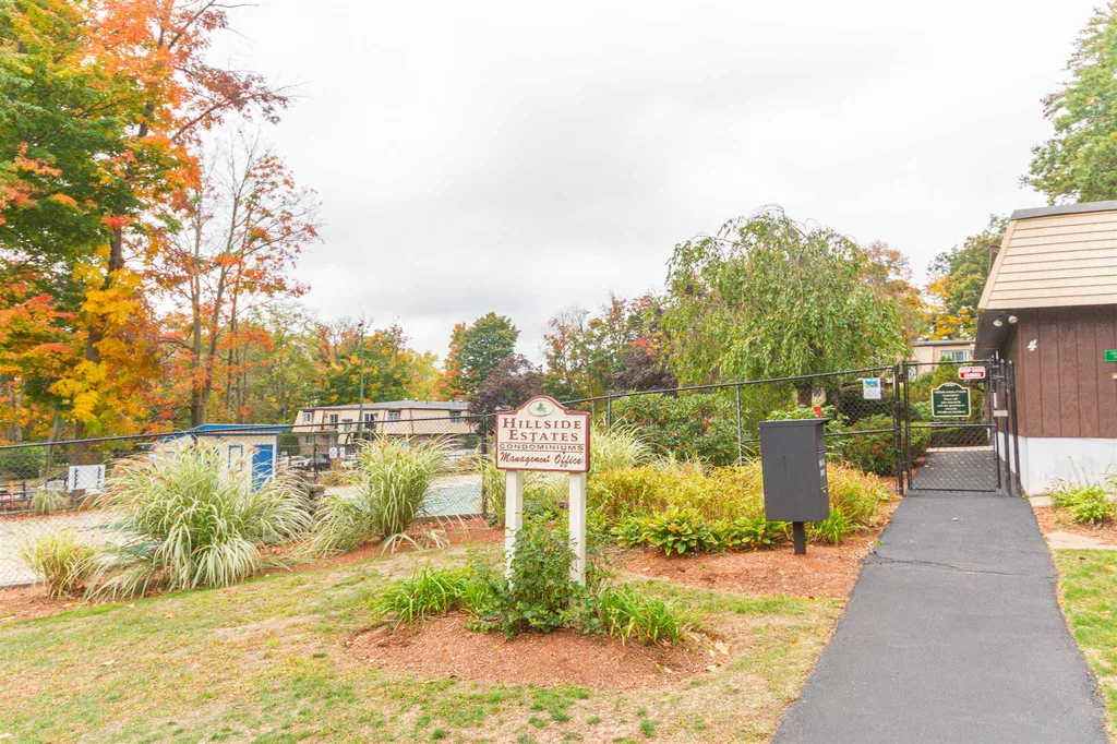 3 Silvestri Circle Derry NH 03038