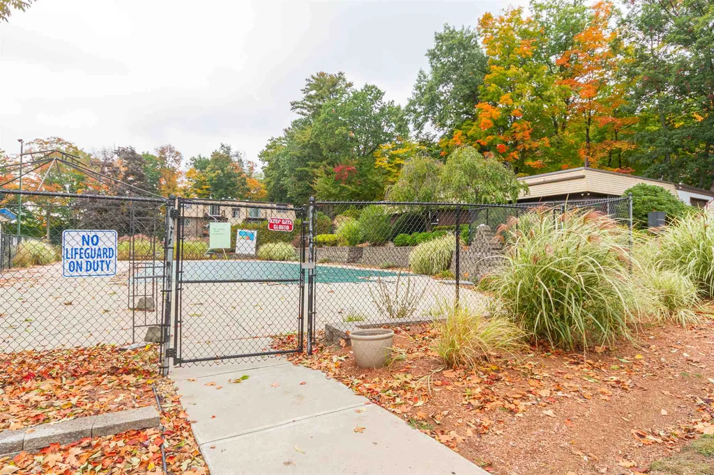 3 Silvestri Circle Derry NH 03038