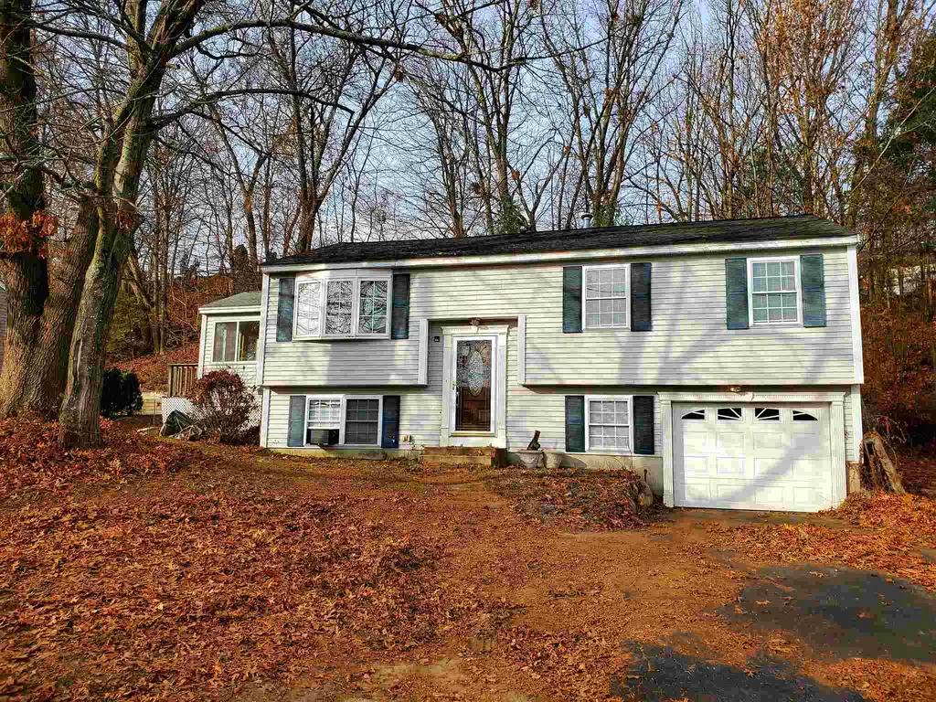 32 Syracuse Road Nashua NH 03064