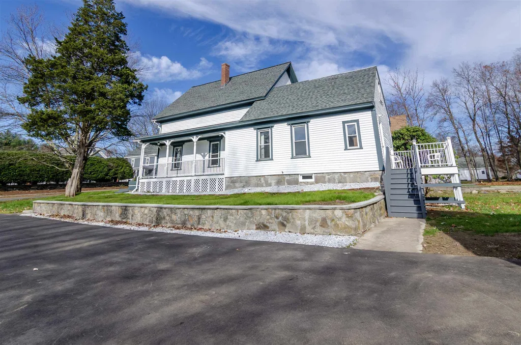 23 Lawrence Road Salem NH 03079