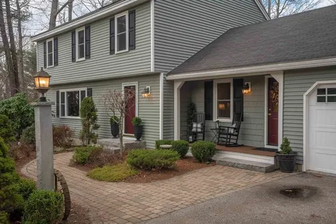 59 S Hills Drive Bedford NH 03110