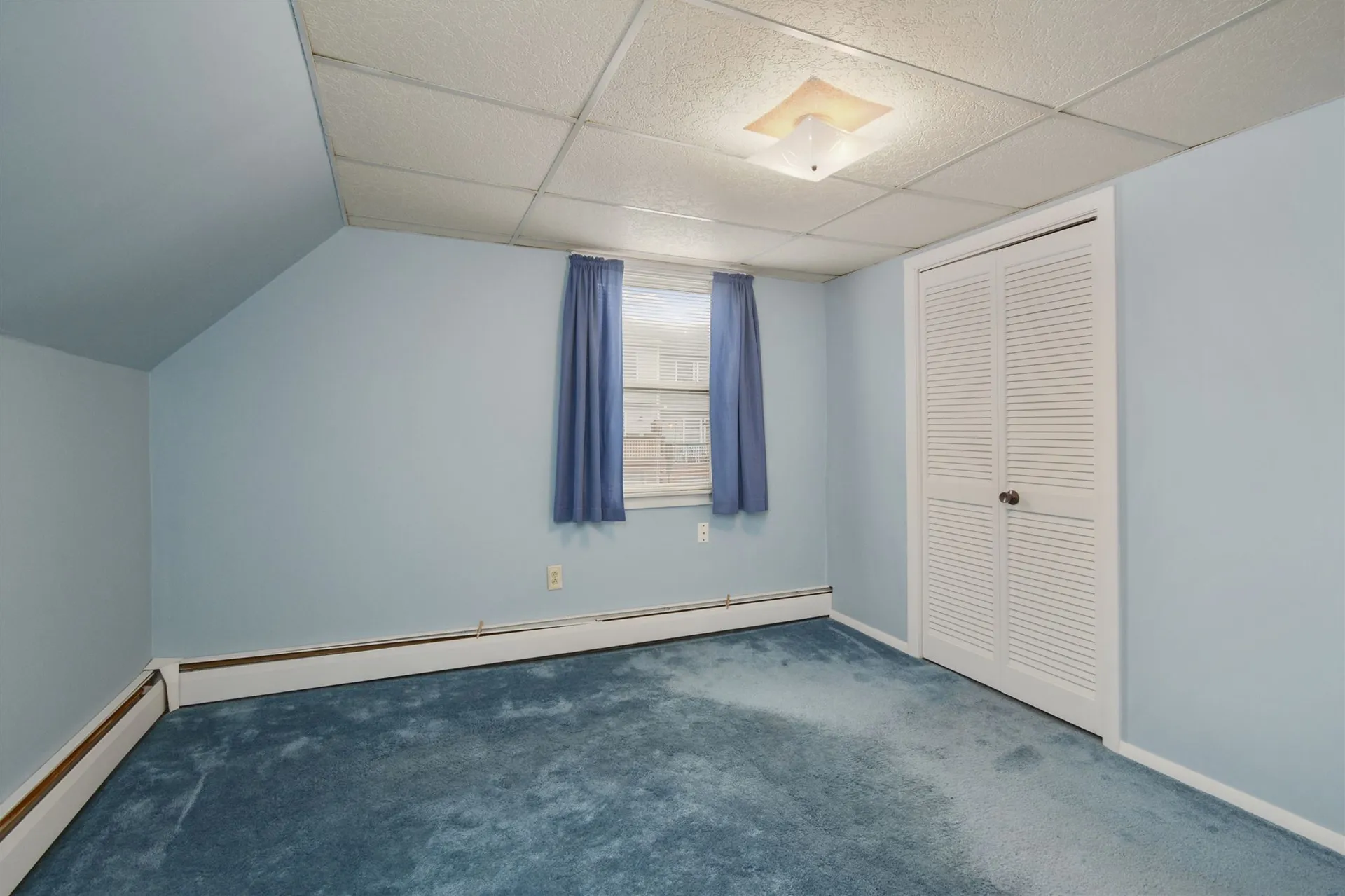 127 Blaine Street Manchester NH 03102