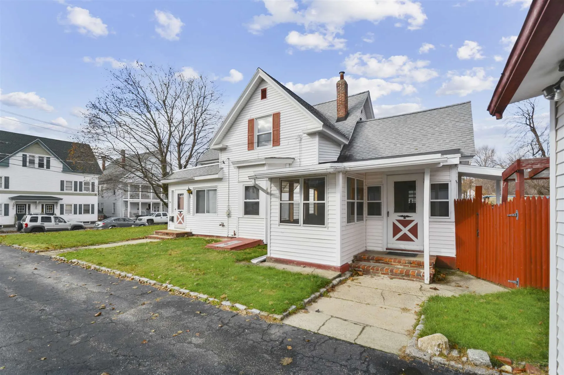 127 Blaine Street Manchester NH 03102
