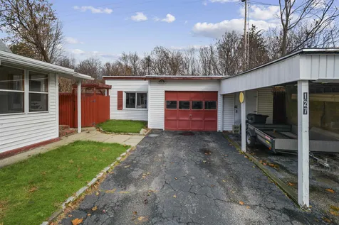 127 Blaine Street Manchester NH 03102