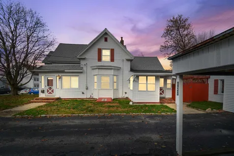 127 Blaine Street Manchester NH 03102