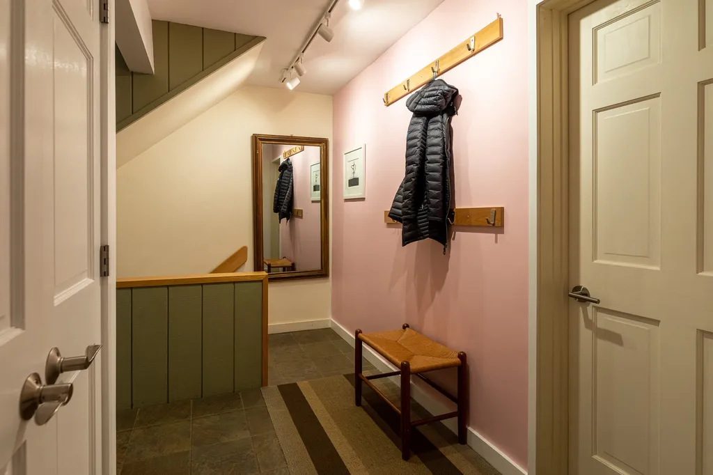 102 Brook Hollow Hanover NH 03755
