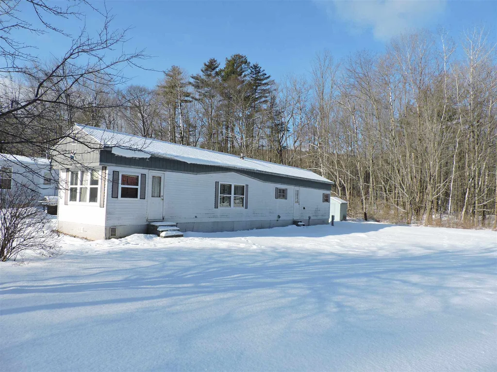 12 Cogswell Way Enfield NH 03748