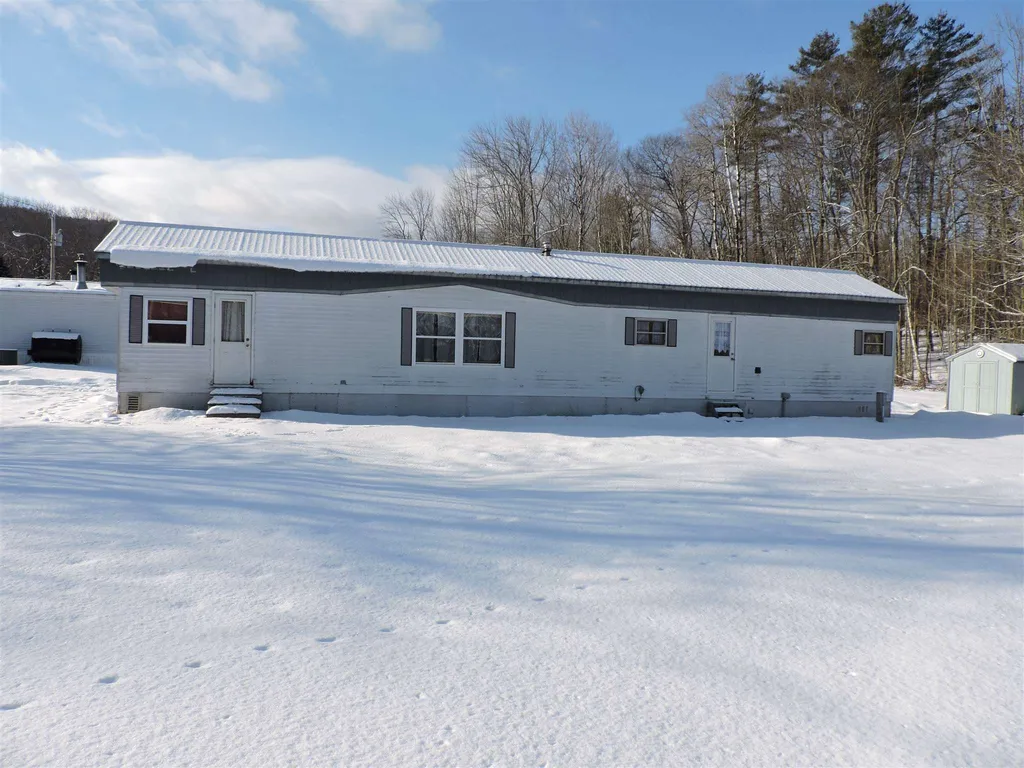 12 Cogswell Way Enfield NH 03748