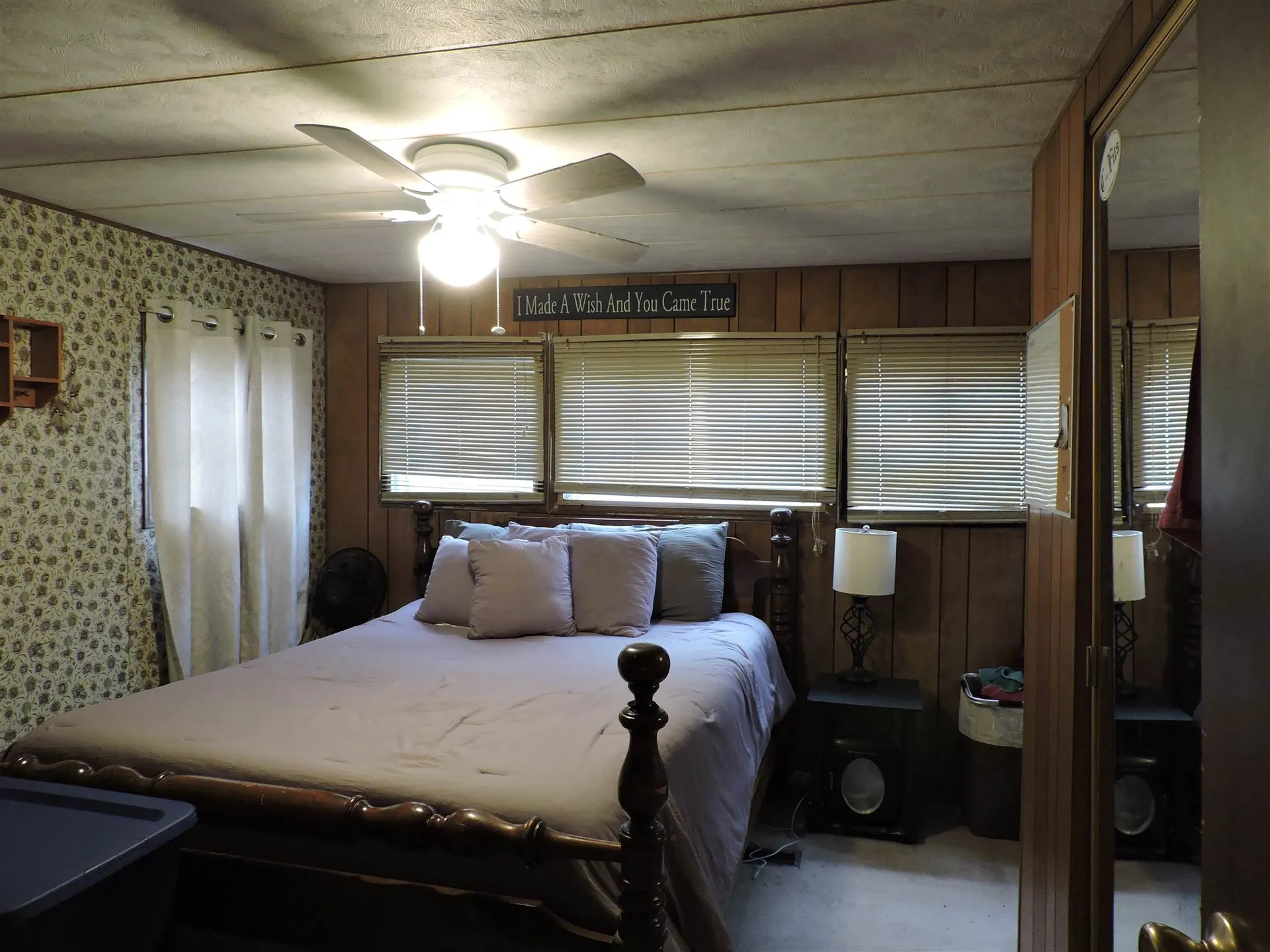 12 Cogswell Way Enfield NH 03748