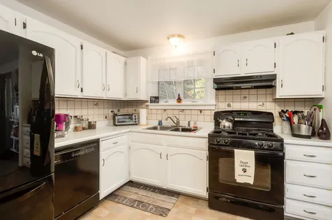 30 Spruce Lane Dover NH 03820
