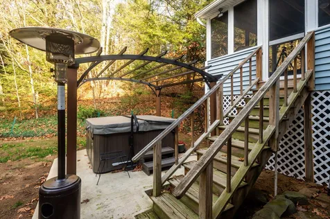 30 Spruce Lane Dover NH 03820