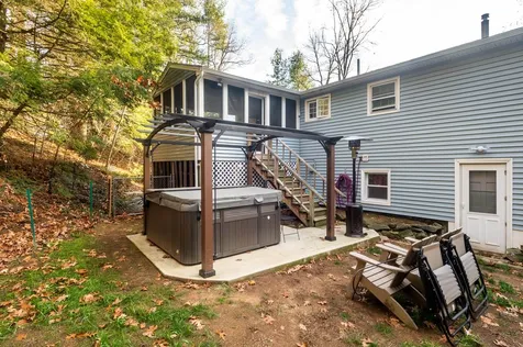 30 Spruce Lane Dover NH 03820