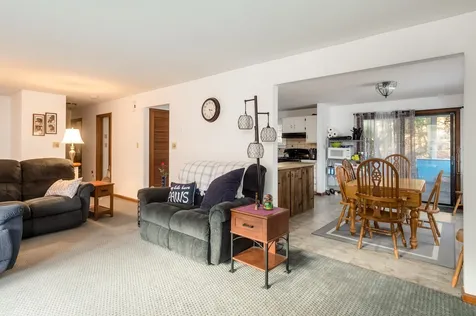 30 Spruce Lane Dover NH 03820