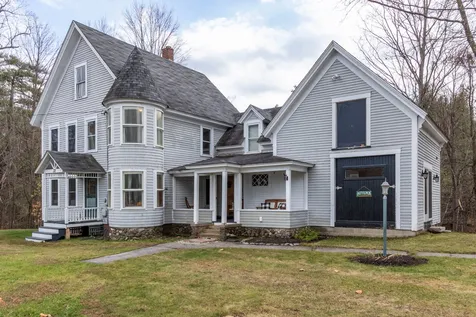 32 Shawmut Street Concord NH 03301