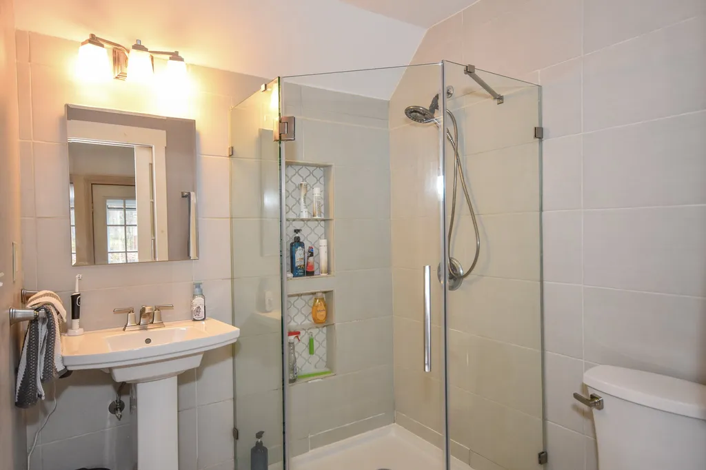 51 Bellamy Road Dover NH 03820