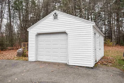 51 Bellamy Road Dover NH 03820